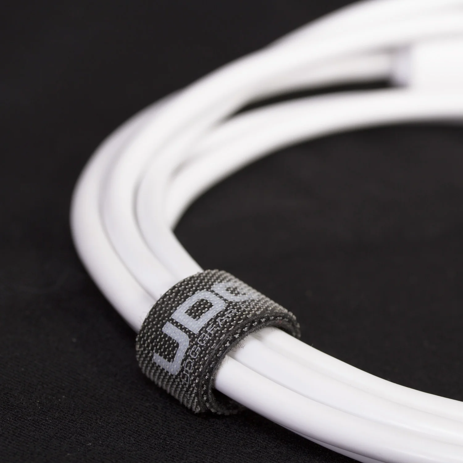 UDG Ultimate Audio Cable USB 2.0 A-B Angled - Image 37