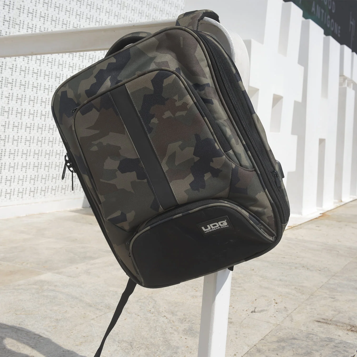 UDG Ultimate Backpack Slim - Image 15