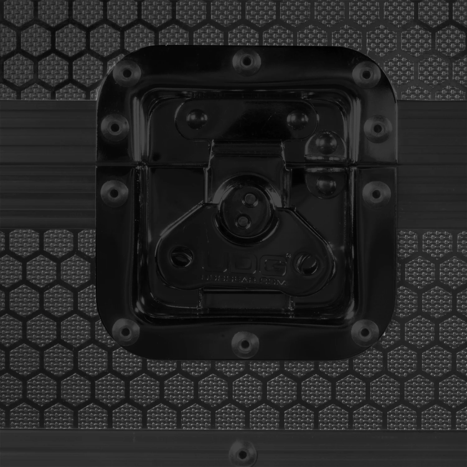 UDG Ultimate Flight Case AlphaTheta DDJ-GRV6 Black Plus (Laptop Shelf) - Image 7