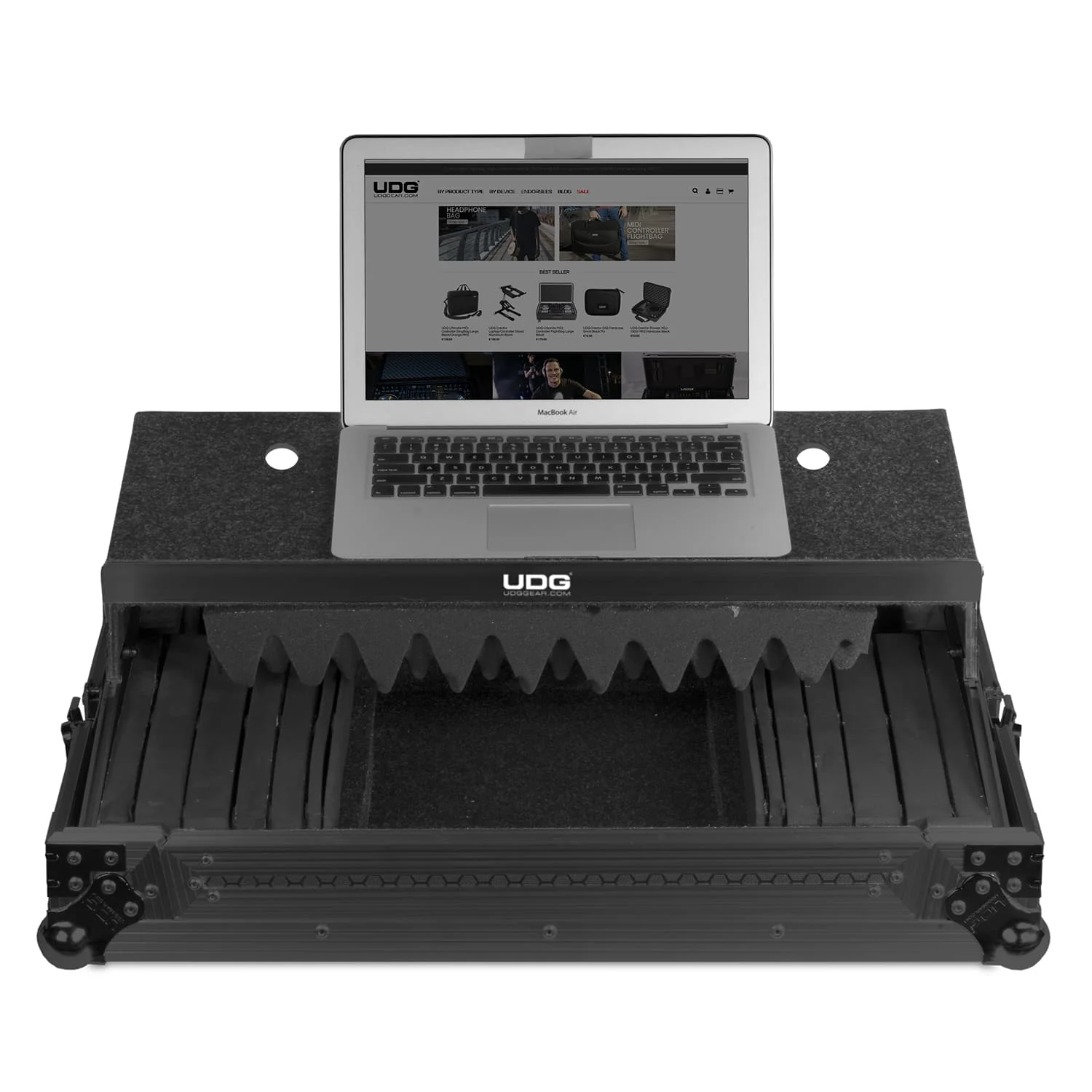 UDG Ultimate Flight Case Multi Format XL Black MK3 Plus (Laptop Shelf) - Image 5