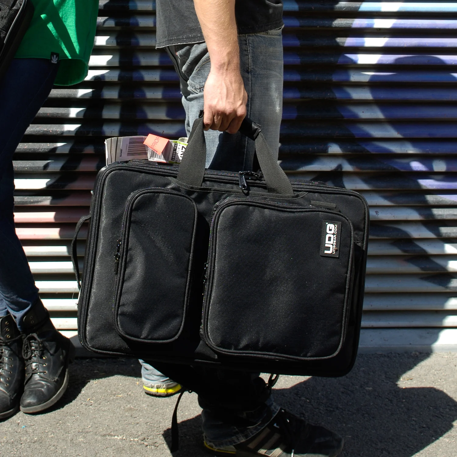 UDG Ultimate MIDI controller Backpack Small Black/Orange Inside MK2 - Image 9